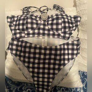 Black and White Bikini Size S-Top 34 B Cup M Bottom